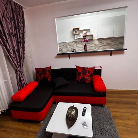 Crisshome1 Bucureşti Ngoại thất bức ảnh
