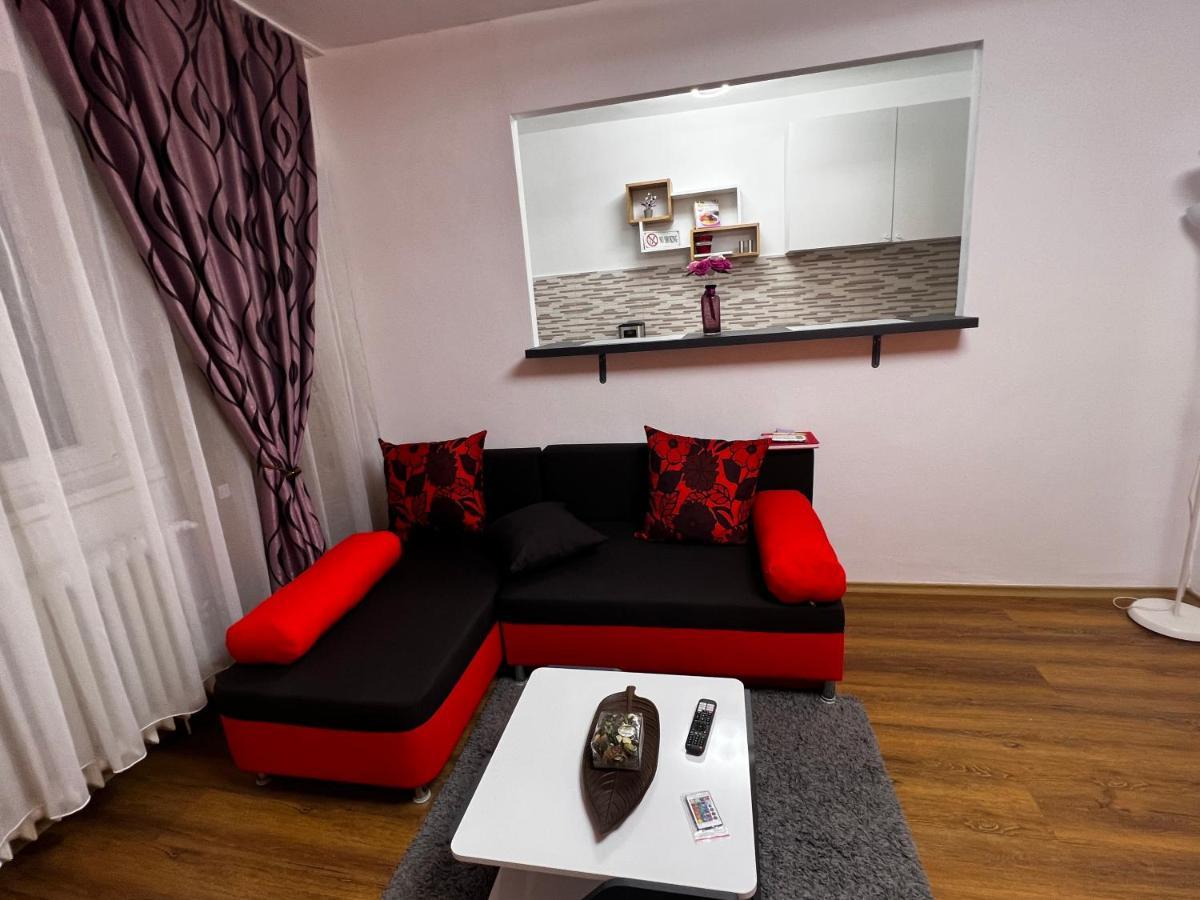 Crisshome1 Bucureşti Ngoại thất bức ảnh