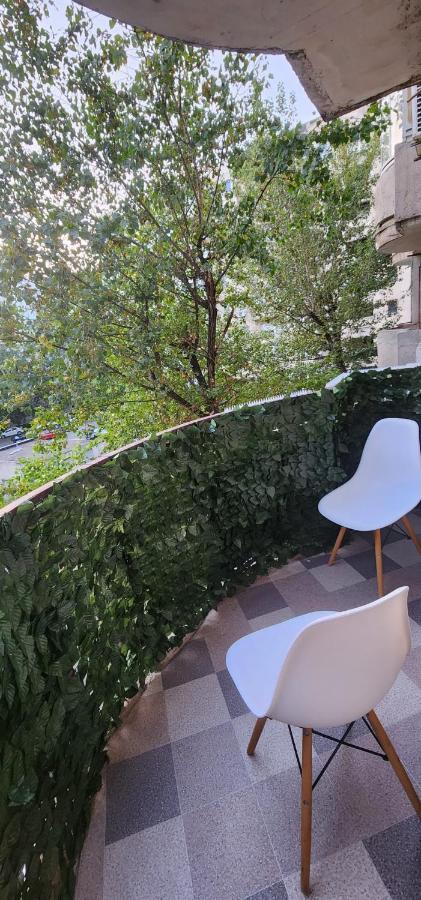 Crisshome1 Bucureşti Ngoại thất bức ảnh